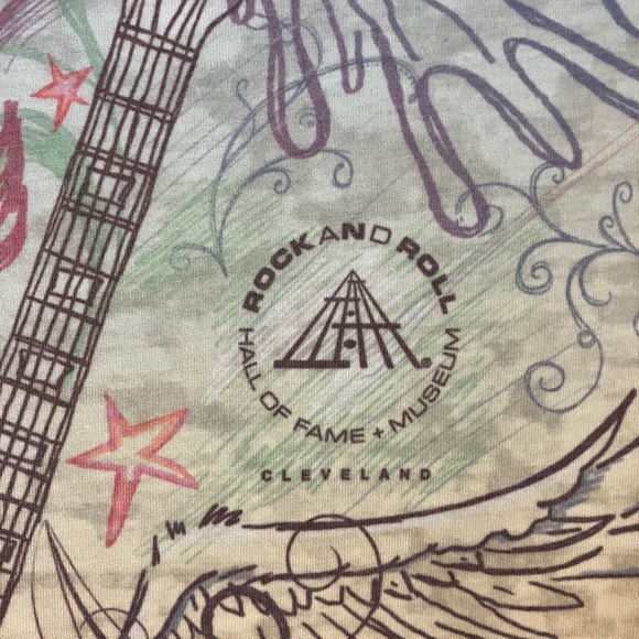 🎸 Official Rock and Roll Hall of Fame and Museum T-Shirt Large (Junior Sizing) - Picture 6 of 8